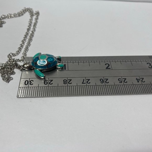 Cute Little Turtle Charm Pendant Necklace - Picture 12 of 14